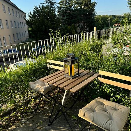 Moderne Ferienwohnung Mit Terrasse Wurtzburgo Exterior foto